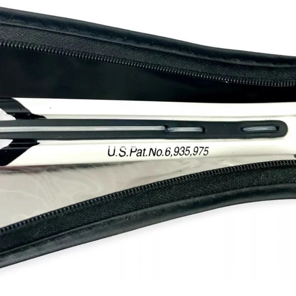 Wilson Titanium Ripper Tennis Racket with Case 3 7/8”Grip - Picture 6 of 7